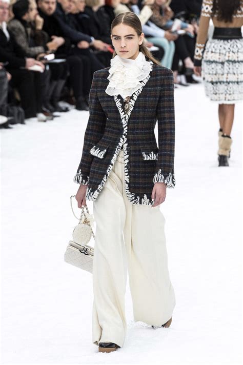 defile chanel septembre 2019